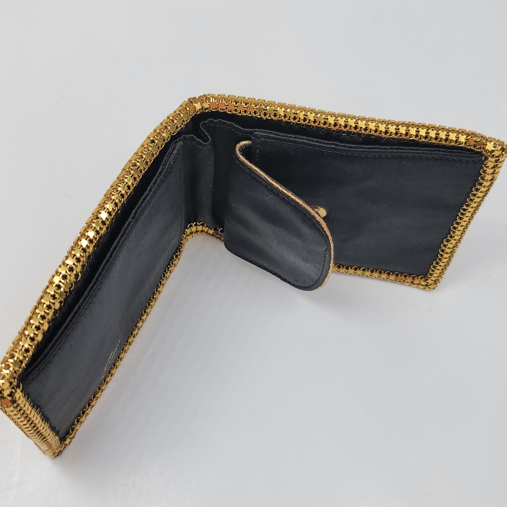 Evans Vintage 1960s Metallic Gold Mesh Bifold Wallet - Picture 7 of 17